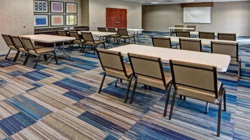 holiday inn express hotel and suites cookeville by ihg