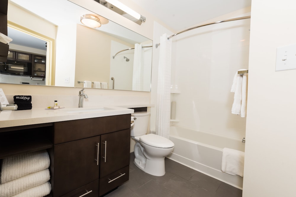 candlewood suites ft walton bch hurlburt area