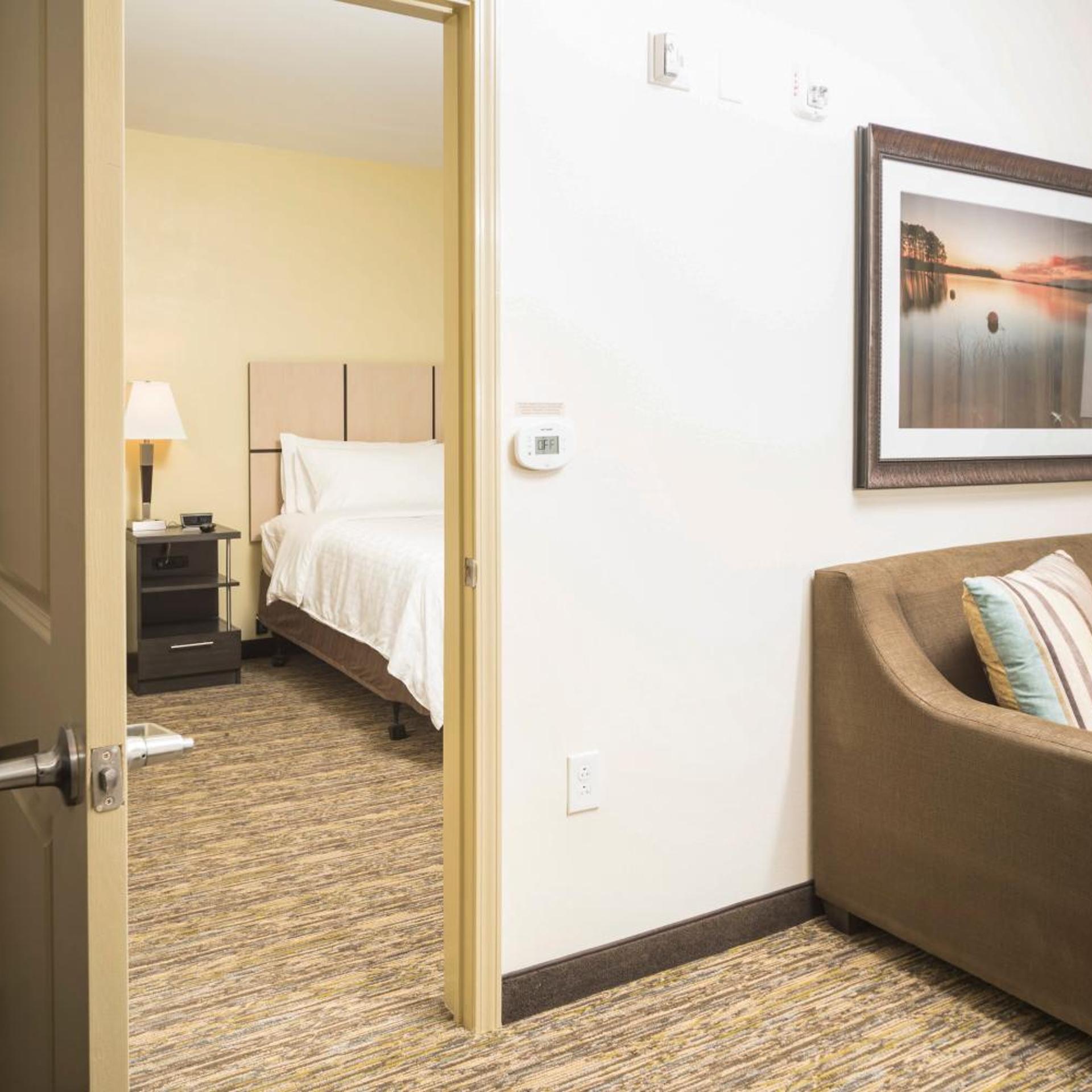 candlewood suites ft walton bch hurlburt area
