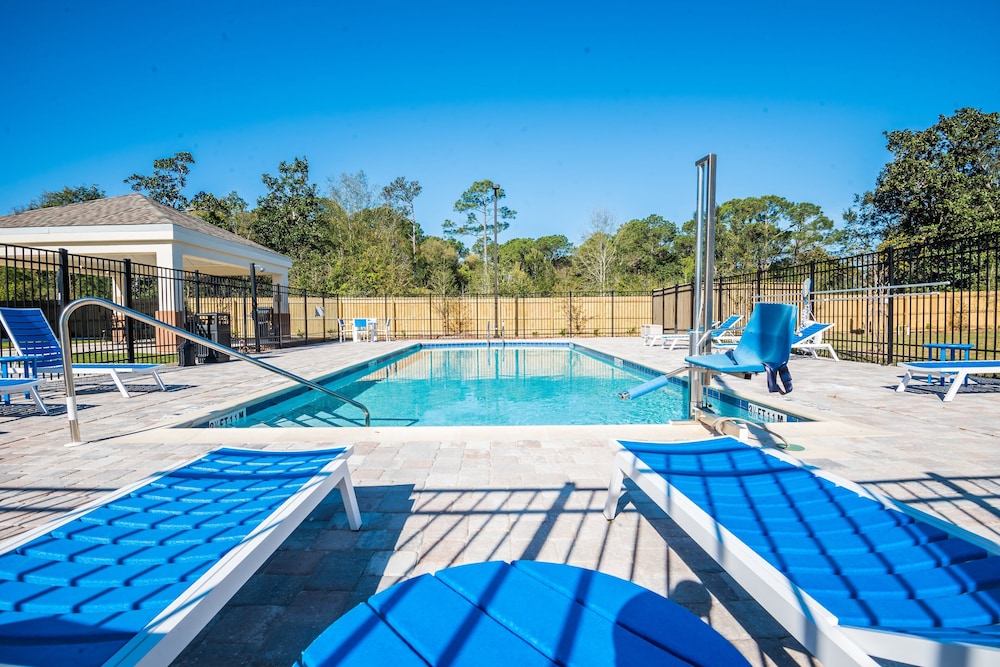 candlewood suites ft walton bch hurlburt area
