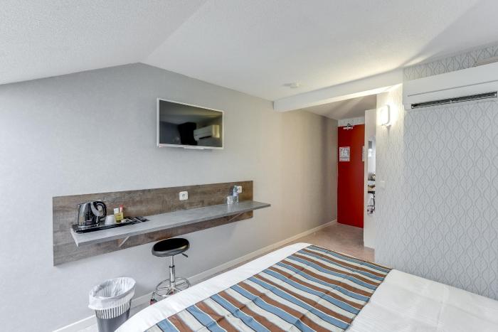 hotel confort thouars