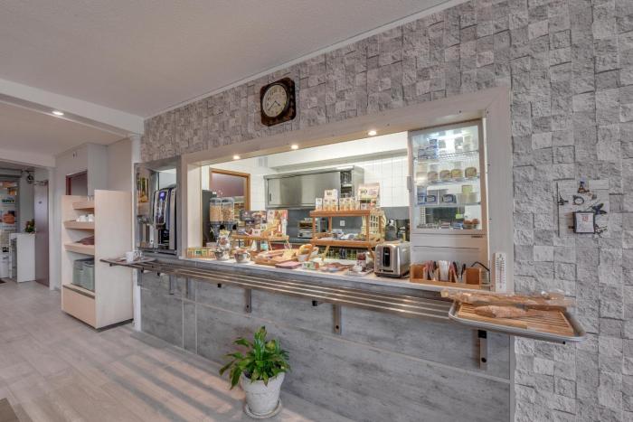 hotel confort thouars