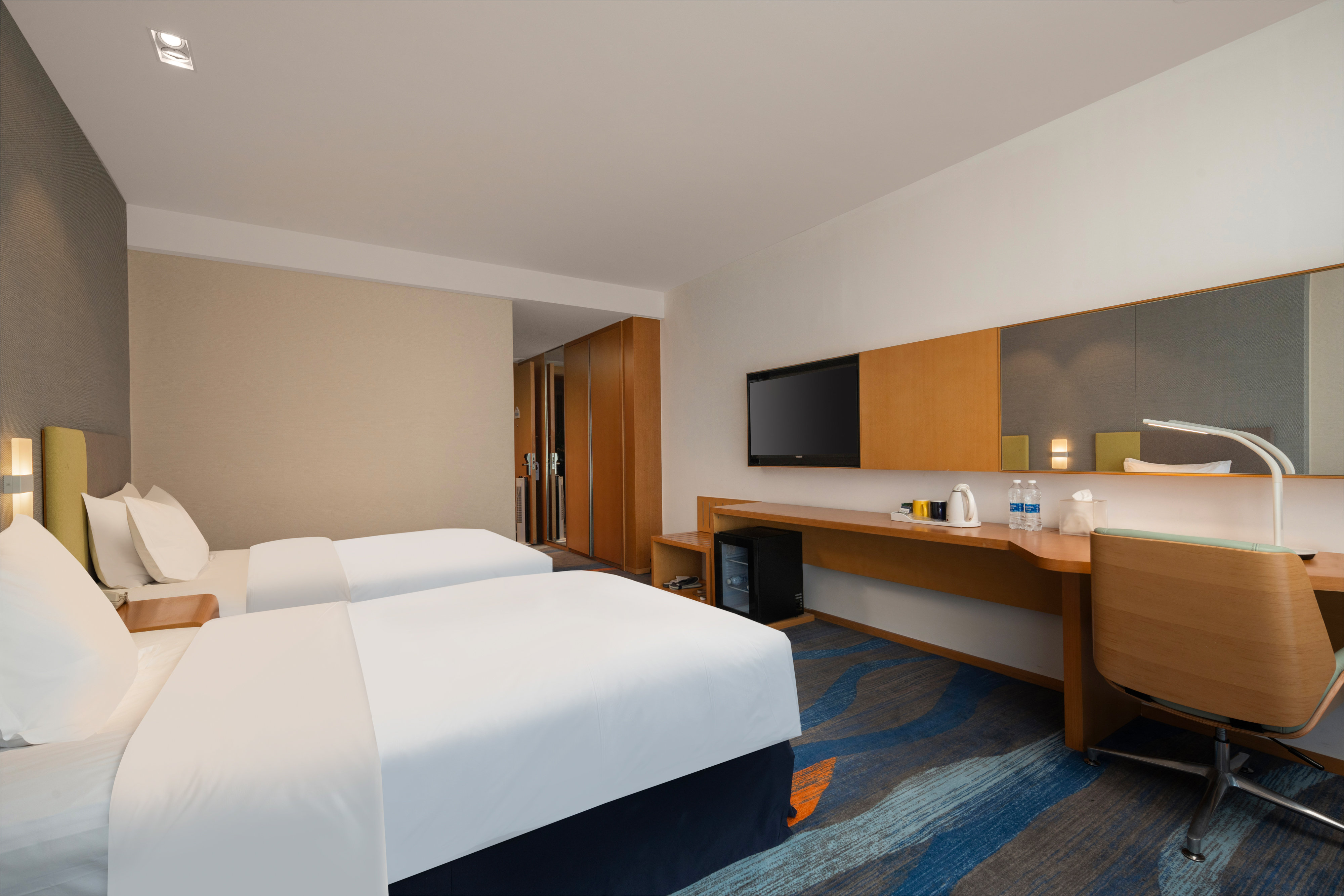 holiday inn express zhengzhou zhengdong an ihg hotel