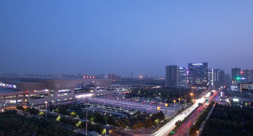 holiday inn express zhengzhou zhengdong an ihg hotel