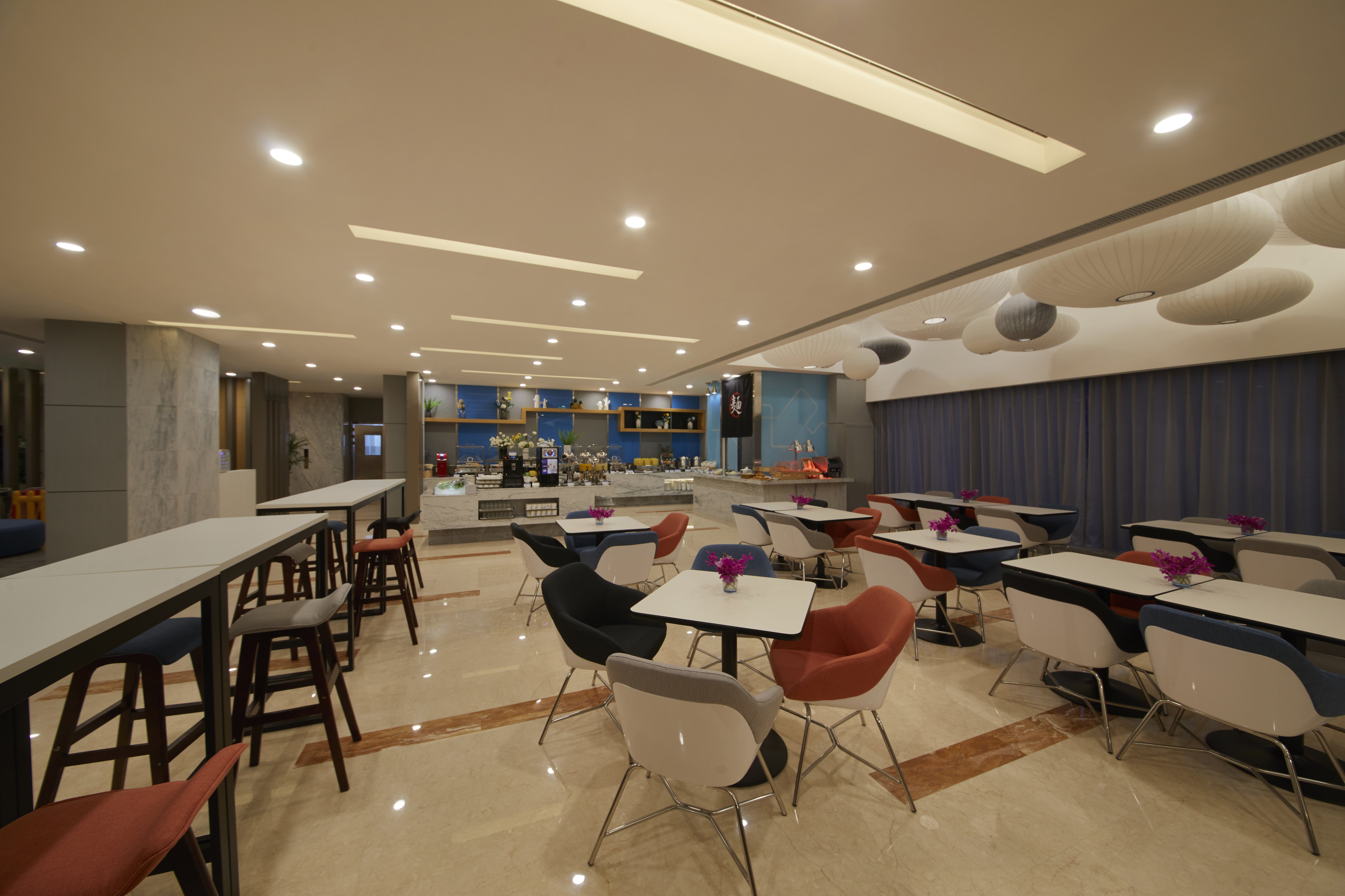 holiday inn express zhengzhou zhengdong an ihg hotel