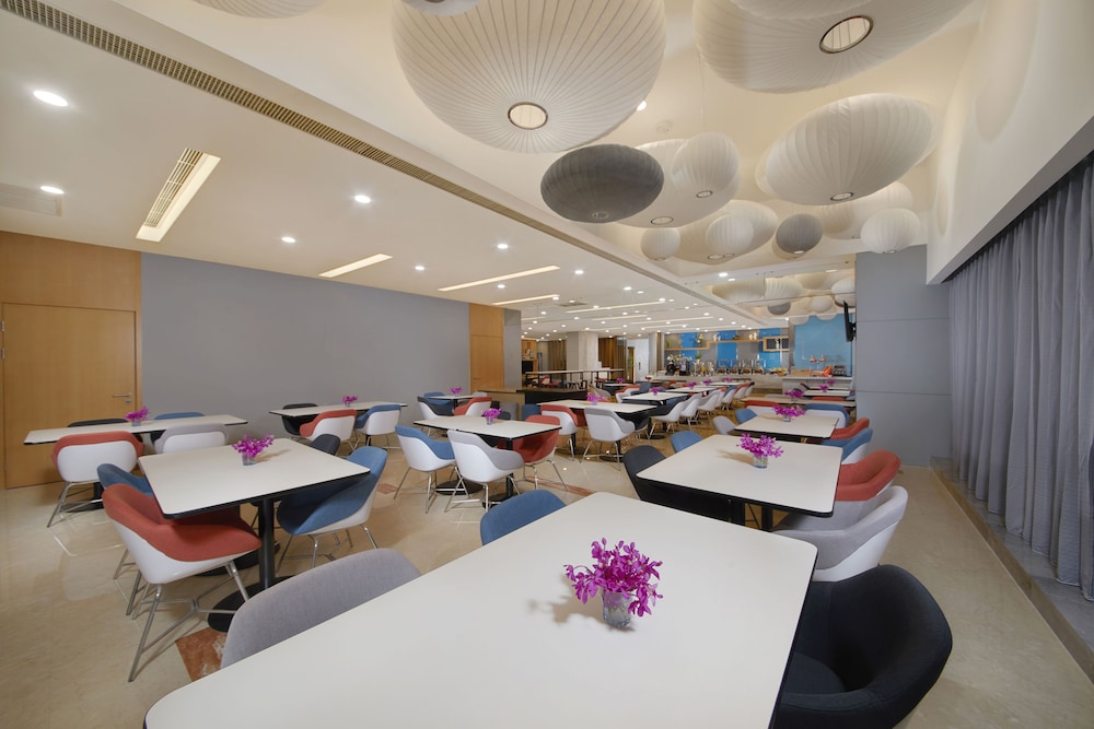 holiday inn express zhengzhou zhengdong an ihg hotel