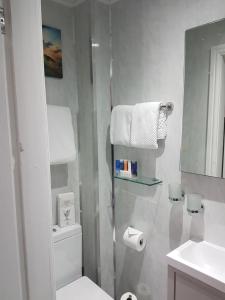 compston house bandb adults only