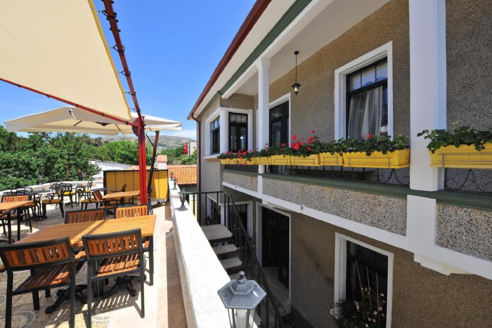 petrino gokceada hotel and kitchen