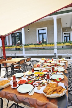 petrino gokceada hotel and kitchen