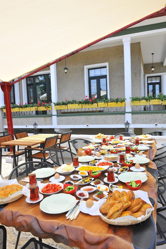 petrino gokceada hotel and kitchen
