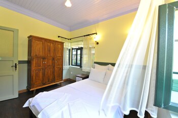 petrino gokceada hotel and kitchen