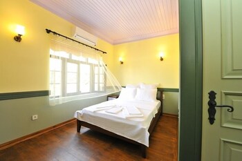 petrino gokceada hotel and kitchen