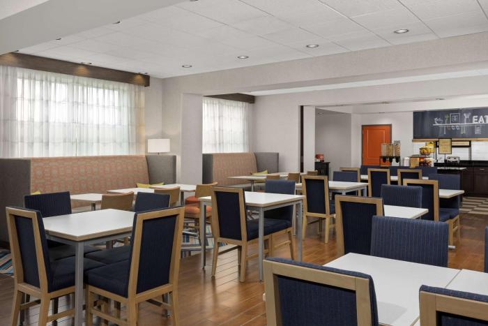 hampton inn augusta