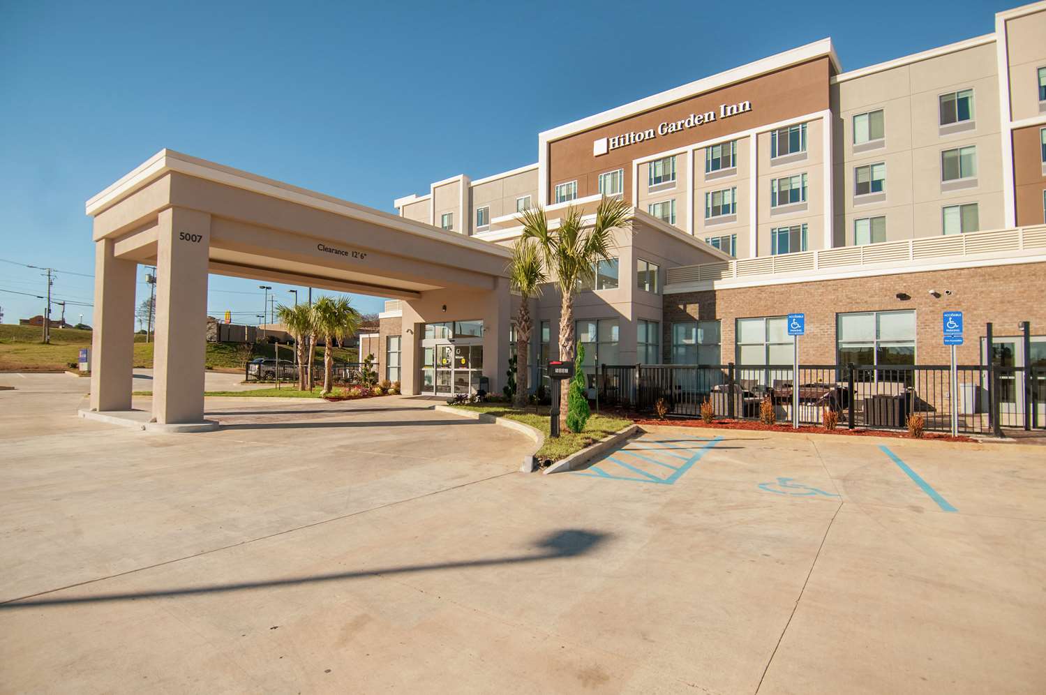 hilton garden inn jackson clinton