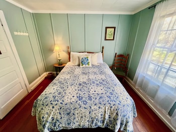 the historic requa inn