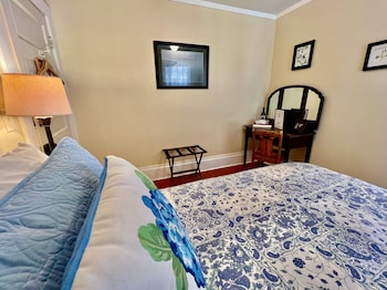 the historic requa inn