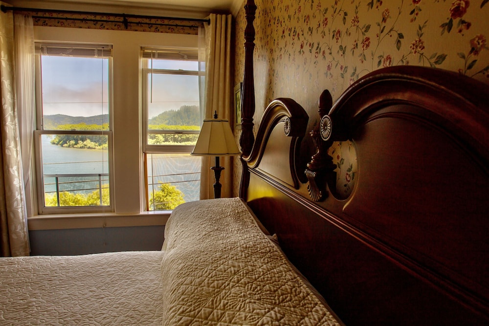 the historic requa inn