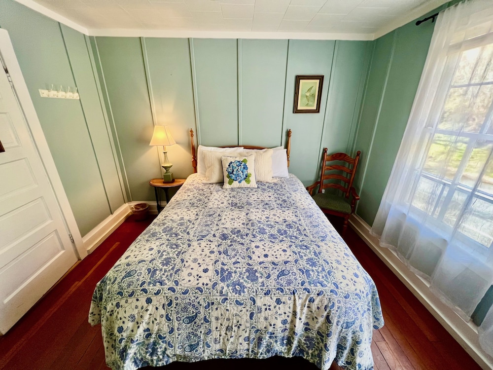 the historic requa inn