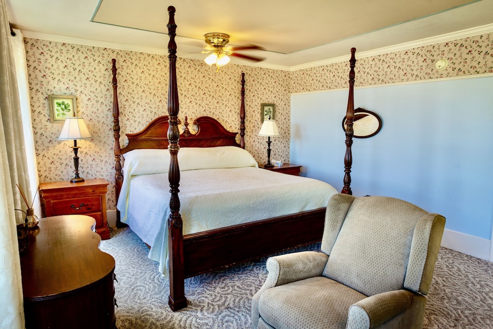 the historic requa inn