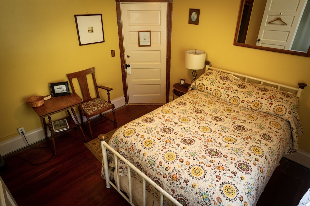 the historic requa inn