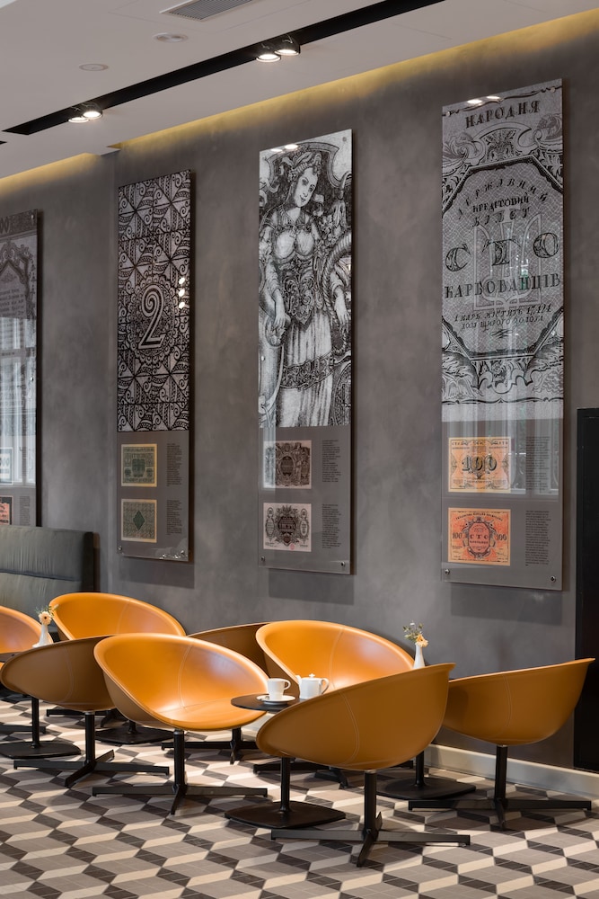 bank hotel