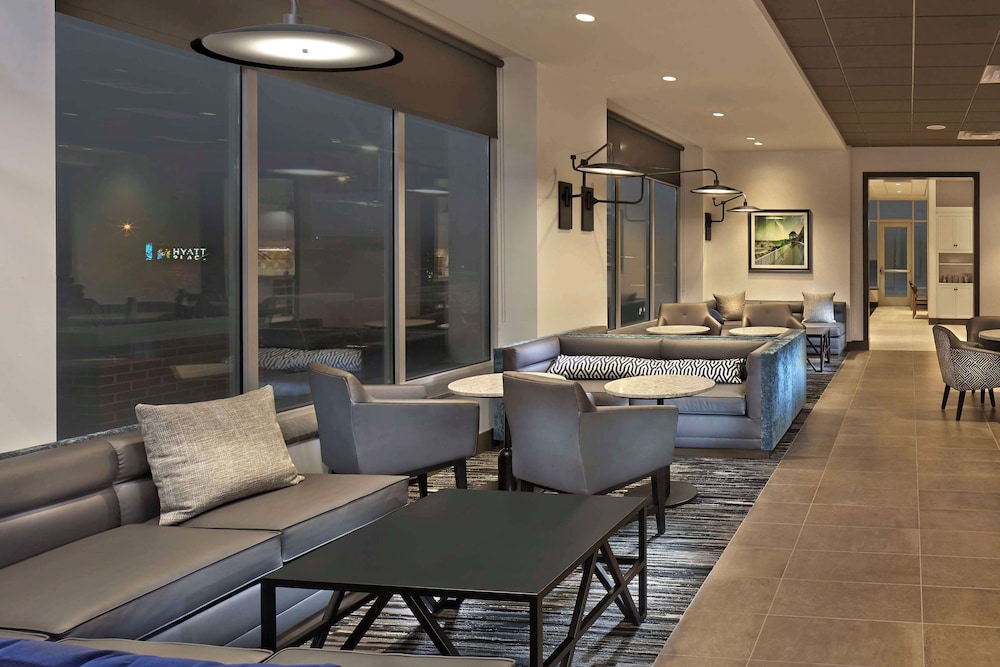 hyatt place warwick providence airport