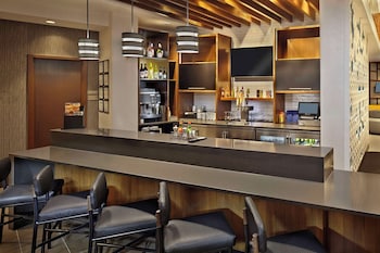 hyatt place warwick providence airport