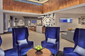 hyatt place warwick providence airport