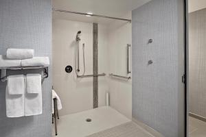 hyatt place warwick providence airport