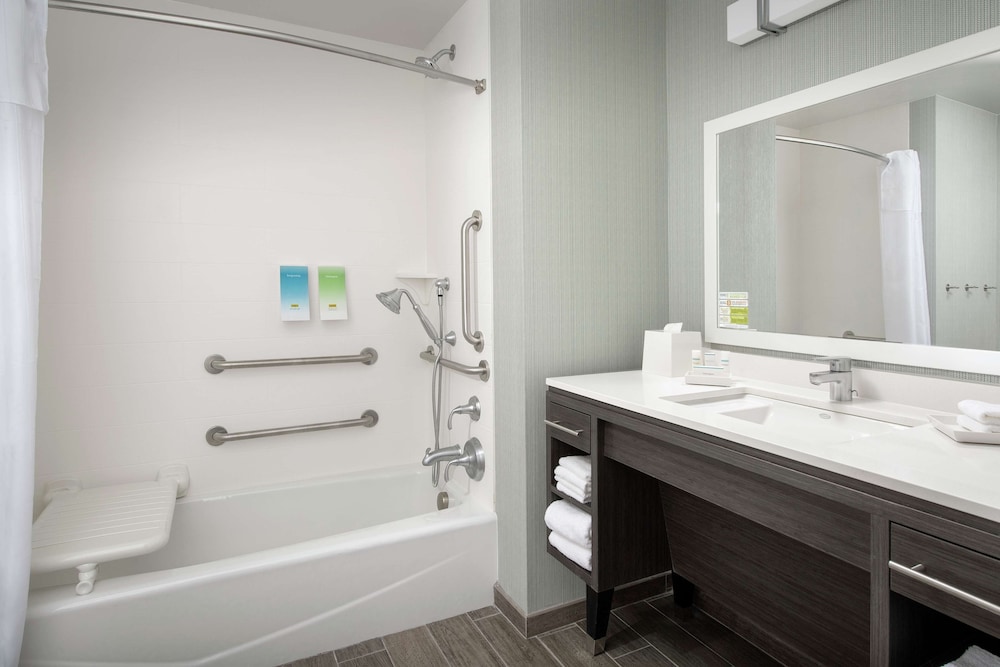 home2 suites by hilton charlottesville downtown