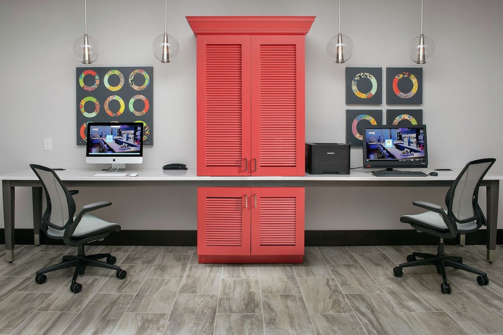 home2 suites by hilton charlottesville downtown