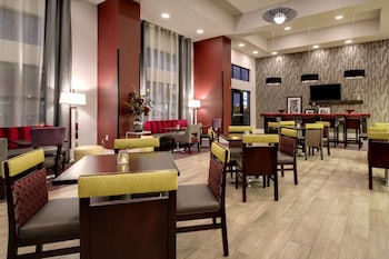 Hampton Inn & Suites Cordele,Cordele>>Arabi,3 star