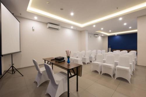 hotel 88 bekasi by wh