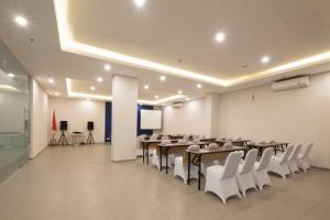 hotel 88 bekasi by wh