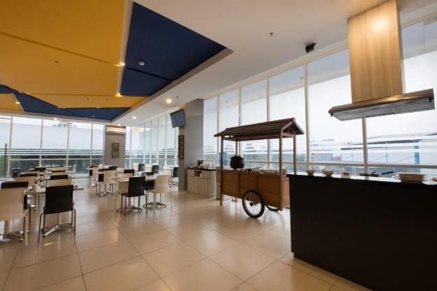 hotel 88 bekasi by wh