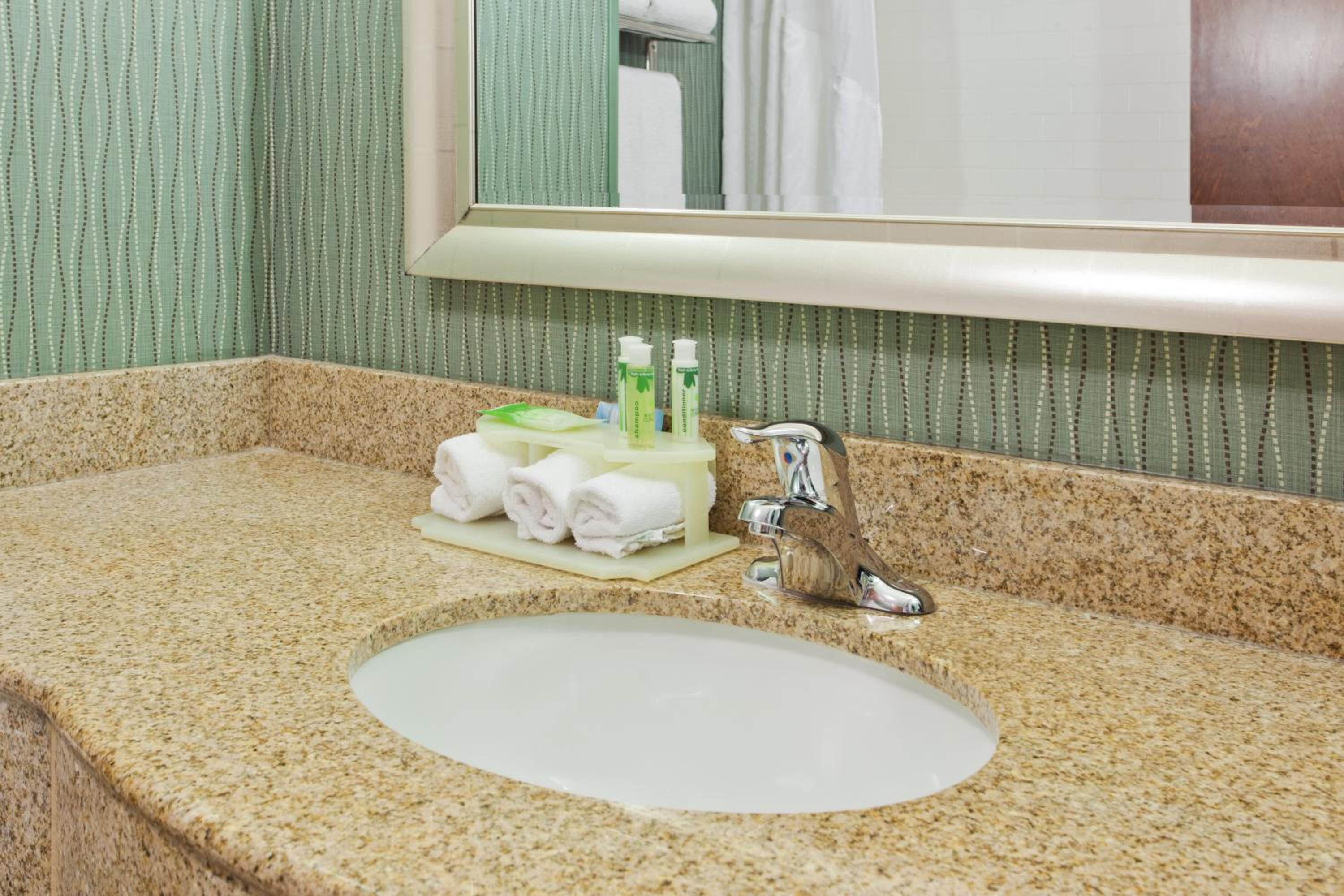 holiday inn express hotel and suites cordele north by ihg