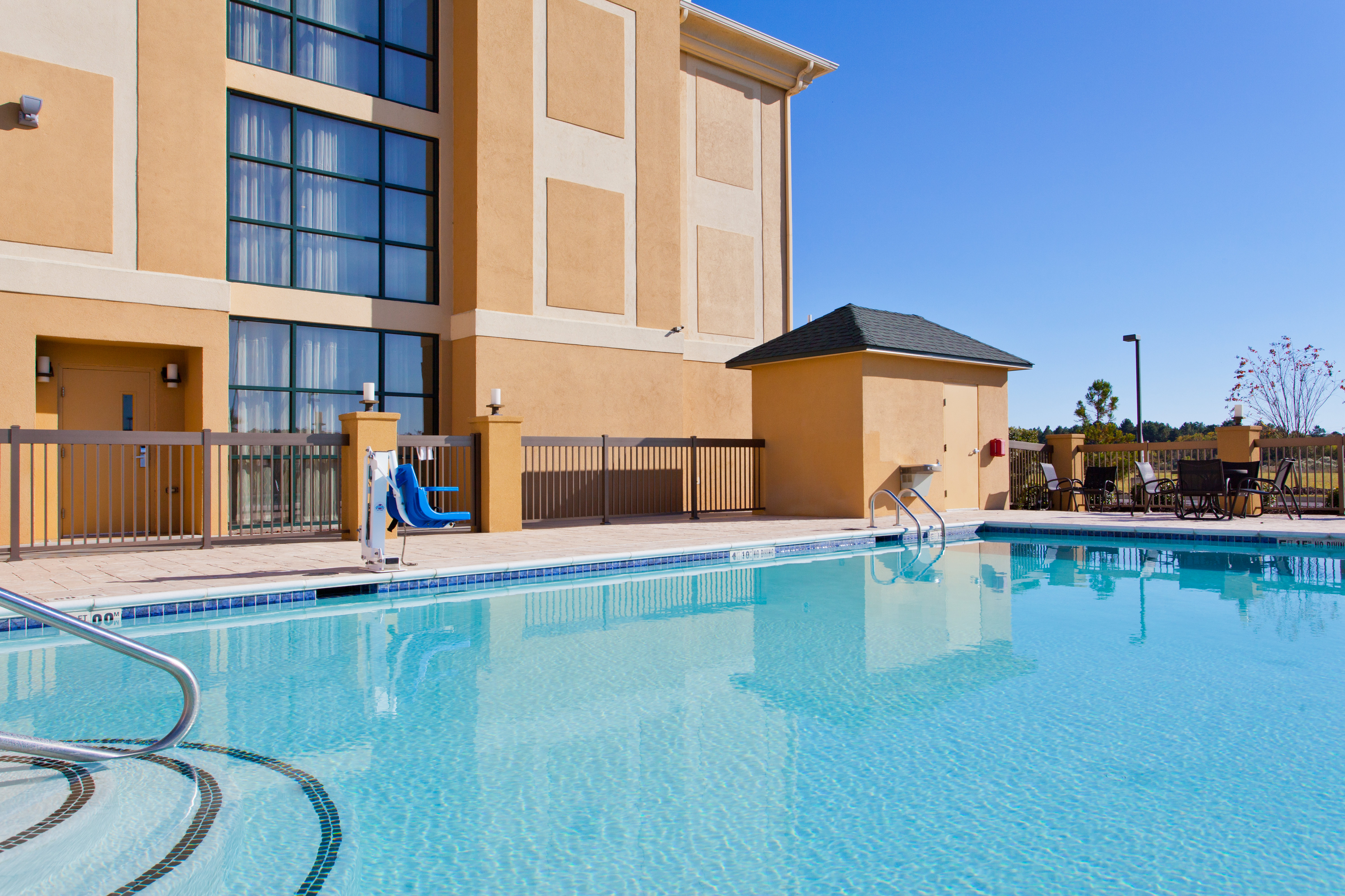 holiday inn express hotel and suites cordele north by ihg