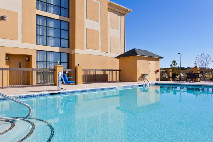 holiday inn express hotel and suites cordele north by ihg