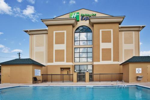 holiday inn express hotel and suites cordele north by ihg