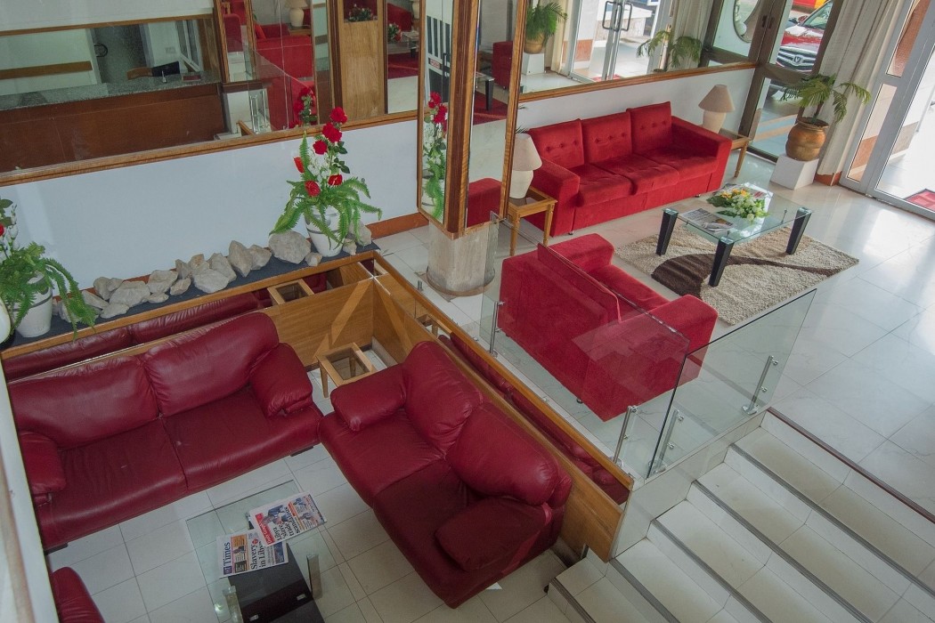 paintsiwa wangara apartments