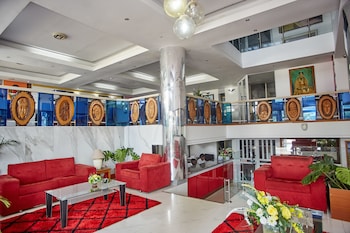 paintsiwa wangara apartments