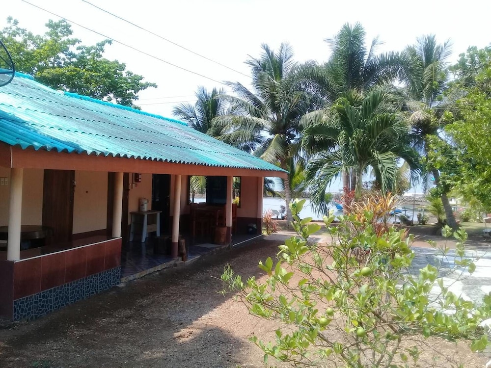 chuttong resort