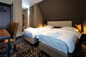 amsterdam lake hotel