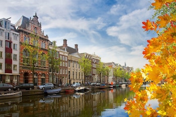 amsterdam lake hotel
