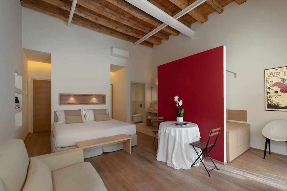massimago wine suites