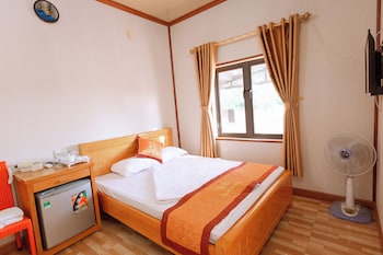 cat ba mountain view