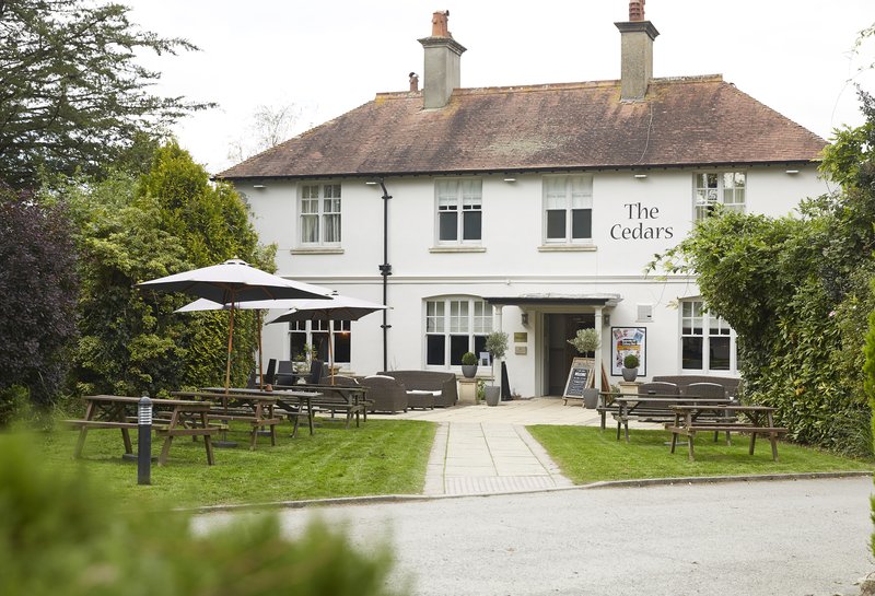 the cedars inn by greene king inns