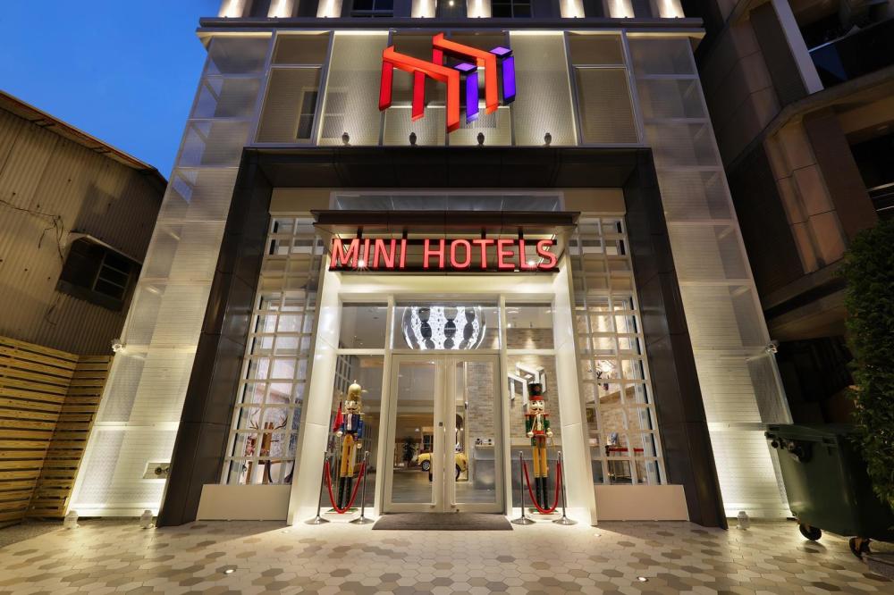 mini hotels taichung station branch