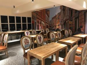 mini hotels taichung station branch
