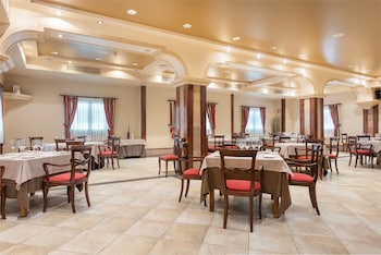 hospedium hotel blu loiu